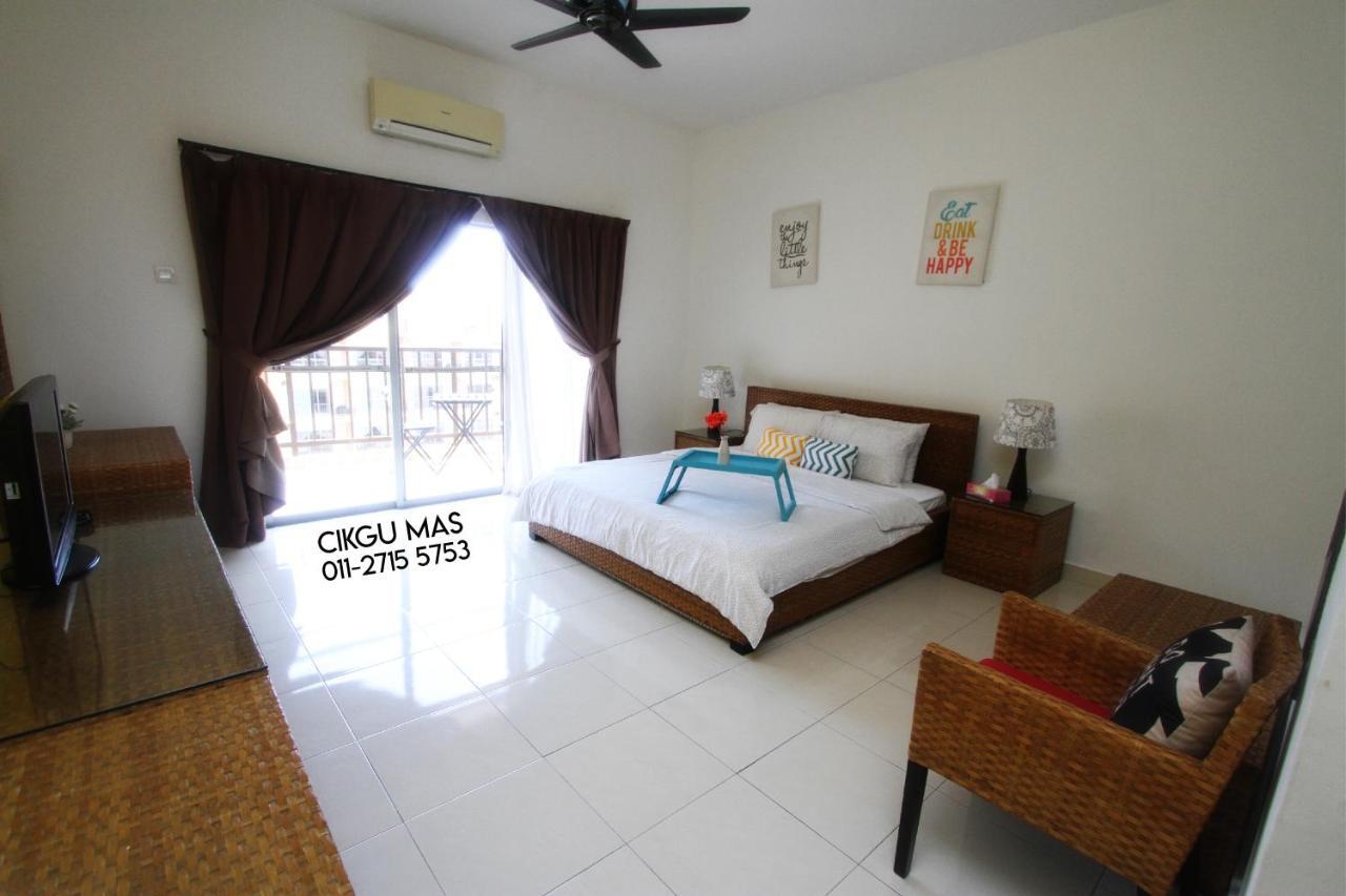 Gold Coast Morib By 369 Stay Kampong Tanjong Pechah Exterior photo